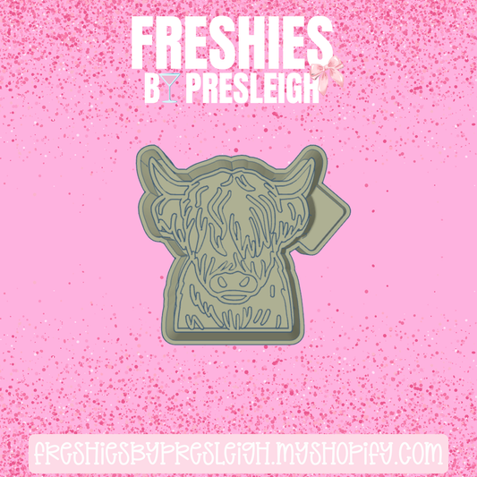Highland Cow Freshie Mold