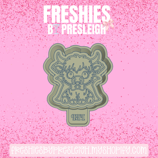 Vampire Highland Cow Freshie Mold